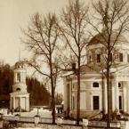 Успенская церковь в селе Бобровка Ржевского уезда, освещена в 1802 году. Весна 1909.