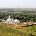 Вид на хутор Саушкин и Свято-Вознесенский Кременский монастырь