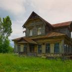 Старинный дом в селе Киверичи. Июнь 2016 г. Фото: Анатолий Максимов.