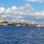 Река Нева и Петропавловская крепость. Июнь 2015 г. Фото: А. Востриков.